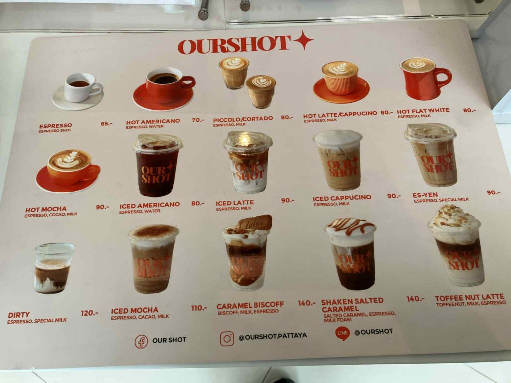 our shotのカフェメニュー。ラテは80バーツで観光客にも利用しやすい価格