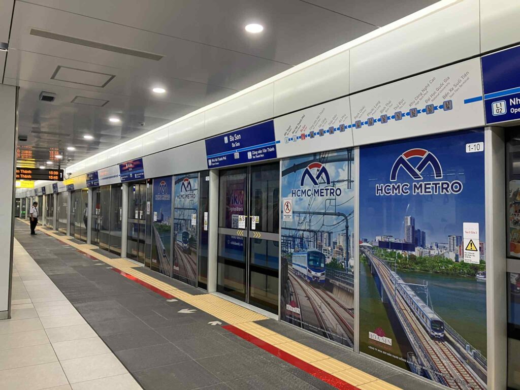 ホーチミン・メトロ1号線 Ba Son駅の地下ホーム