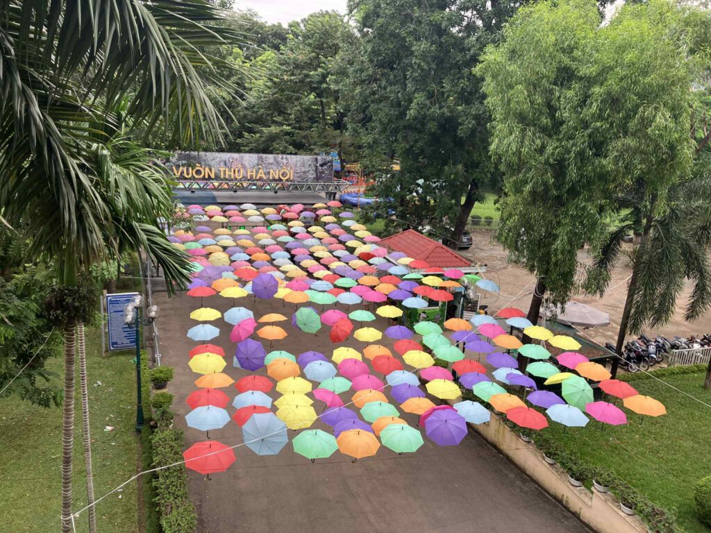 カウザイ駅北側のトゥーレ公園方面