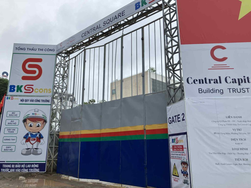 ハノイメトロ3号線 Le Duc Tho駅前 Hồ Tùng Mậu Tower建設現場 西ハノイの再開発地区