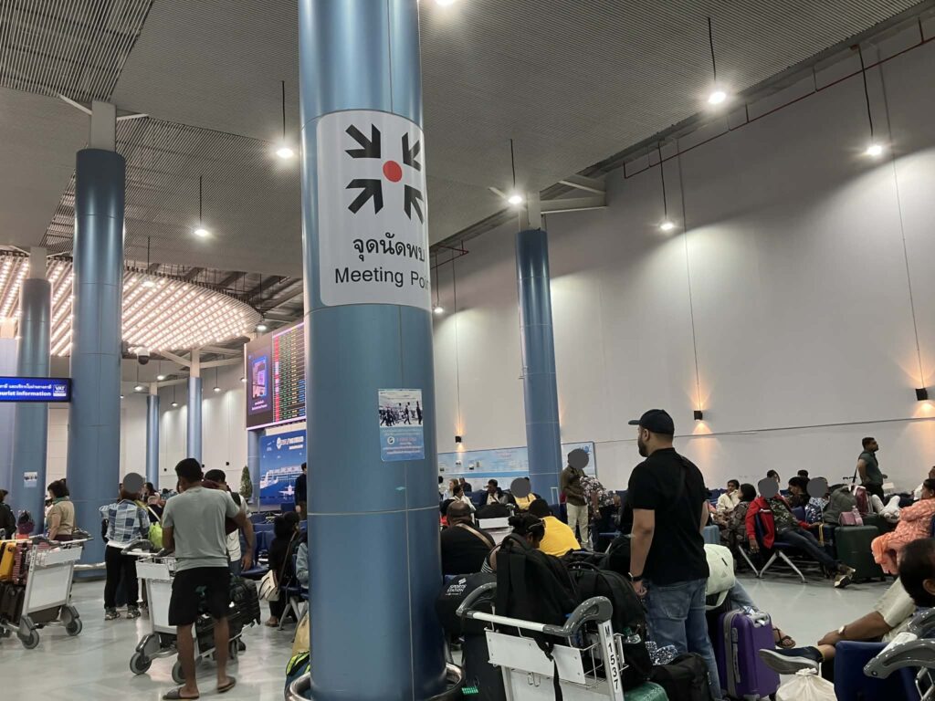 ドンムアン空港国際線ターミナル3階のミーティングポイント