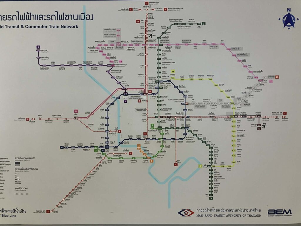 バンコクのBTS・MRTを含む鉄道路線図。サイアム駅を中心とした都市鉄道ネットワーク