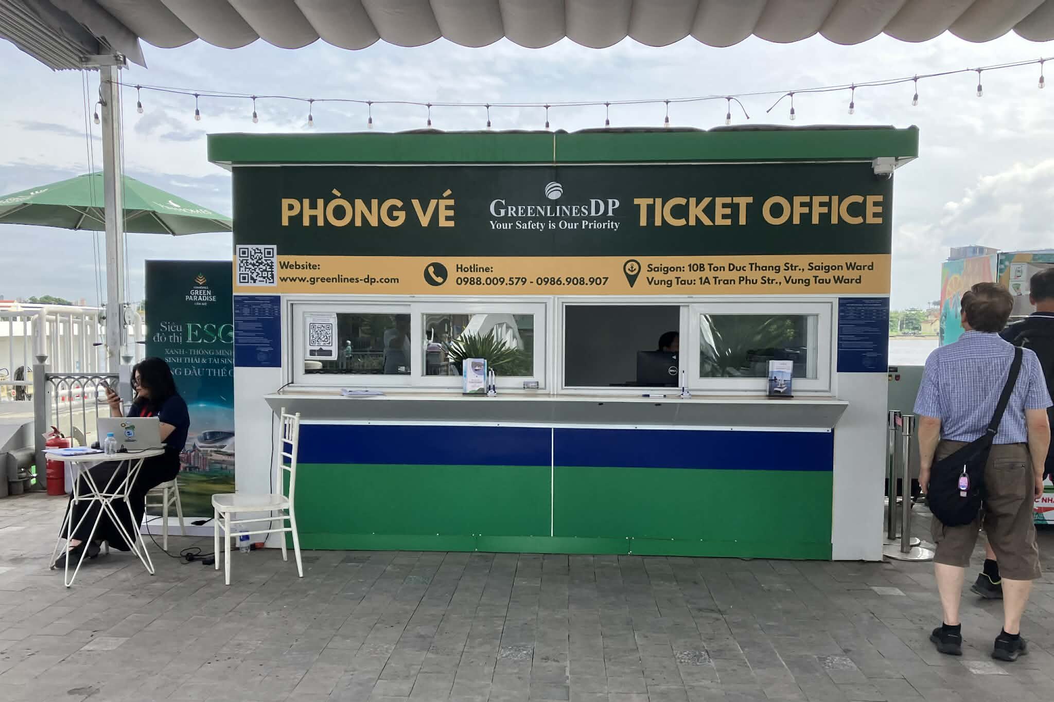 Bach Dang Speed Ferry Terminalのチケットカウンター