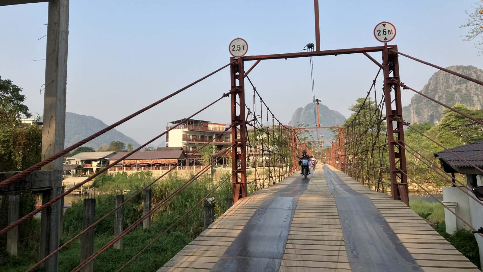 【2026年最新】バンビエンのレンタルバイク・自転車完全ガイド｜料金・借り方・どっちがおすすめ？