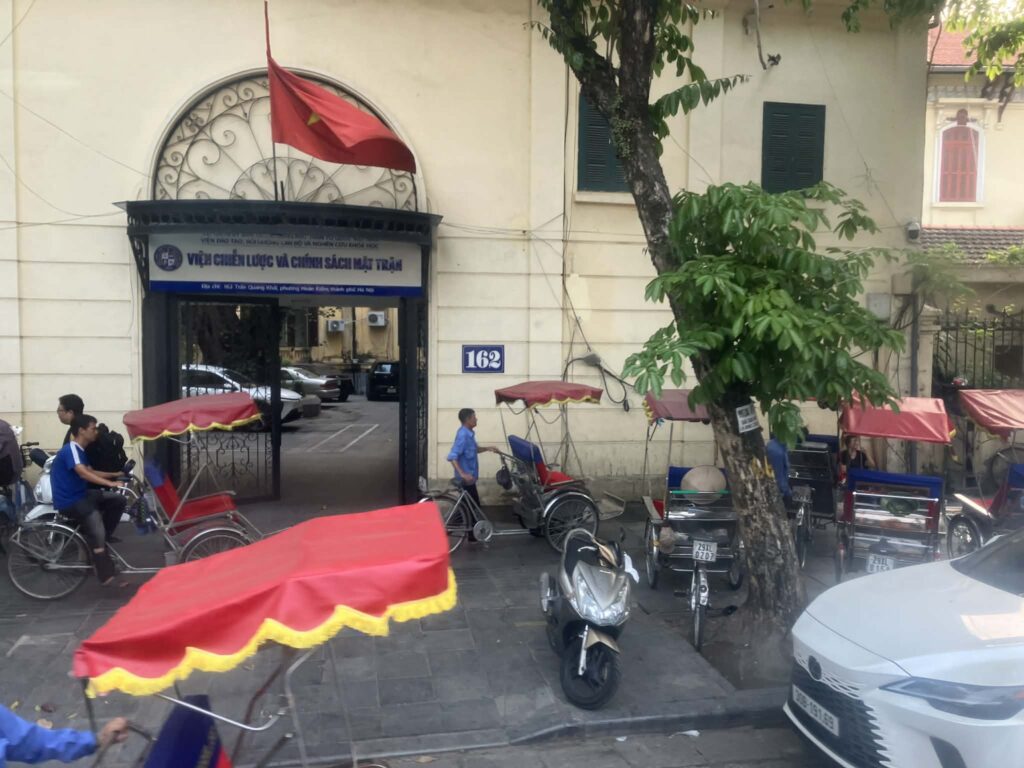 162 Tran Quang Khai停留所｜旧市街東側の主要降車ポイント（ハノイ86番バス）