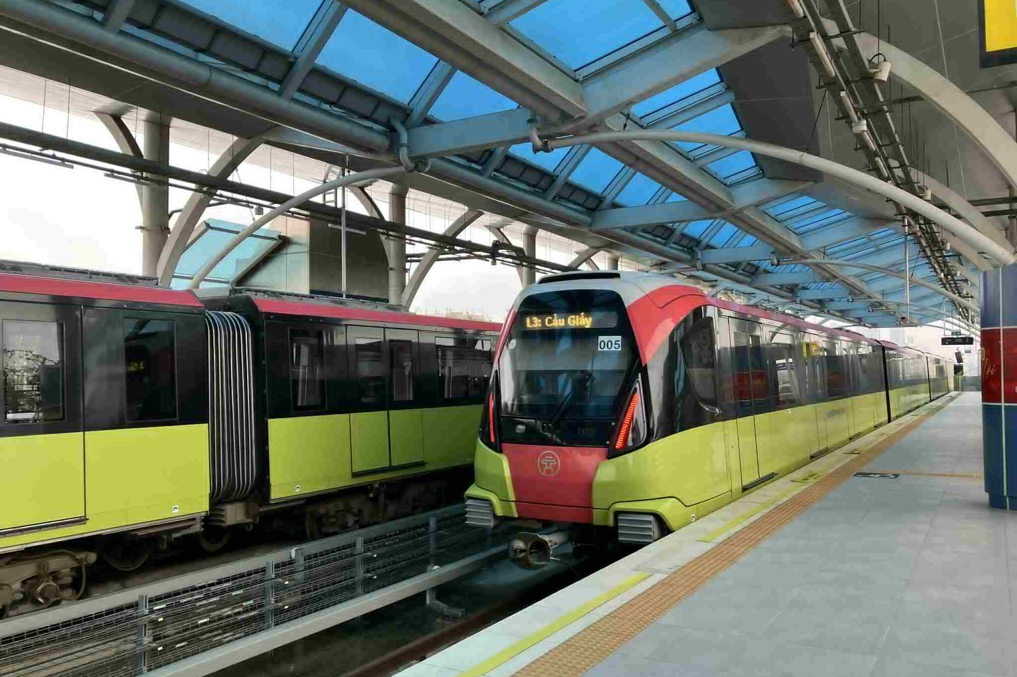 ハノイメトロ3号線のCau Giay行き車両