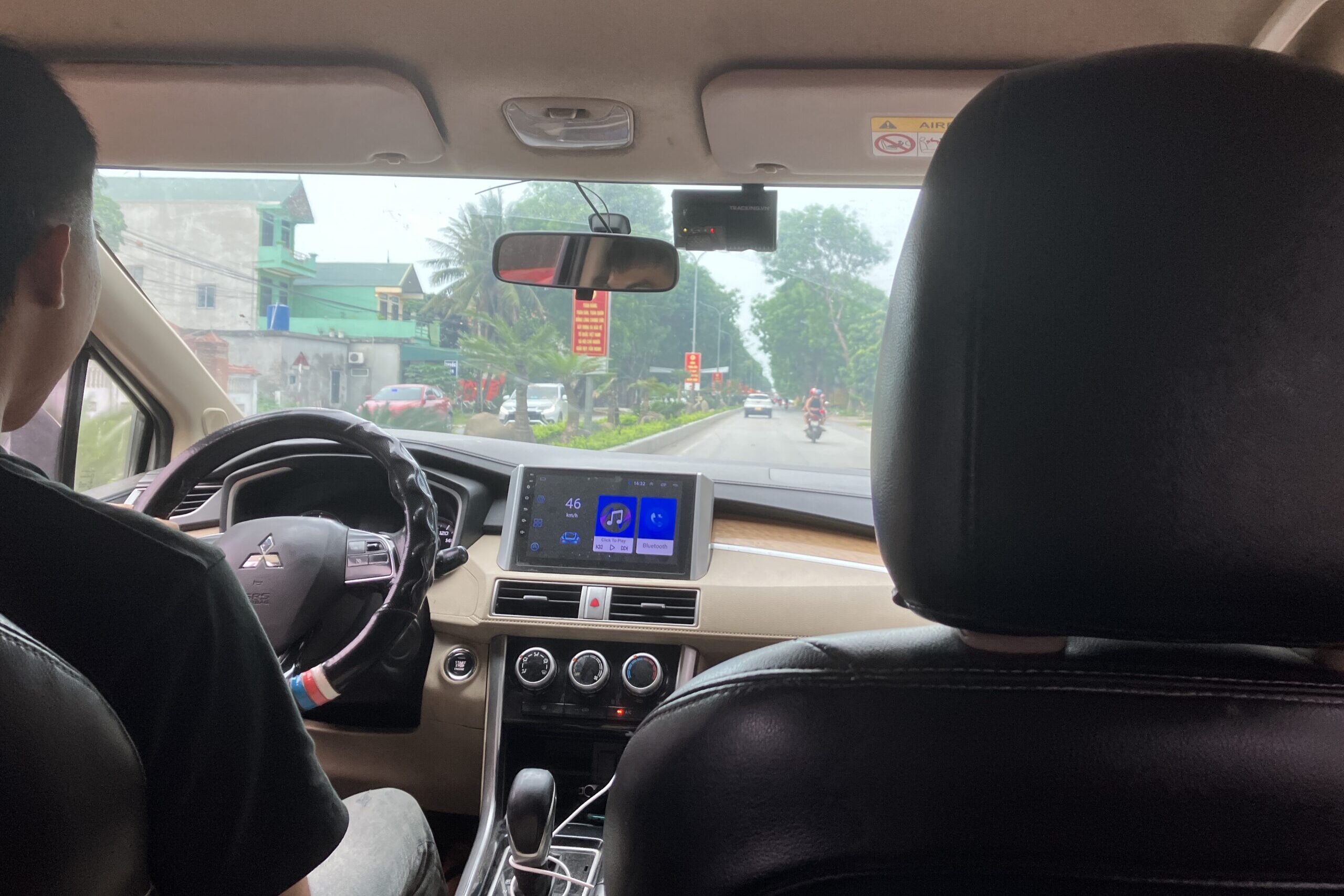タムコックからLimousine Trang Anへ向かうピックアップ車の車内