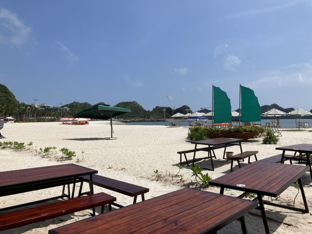 カットバタウン近くのビーチ